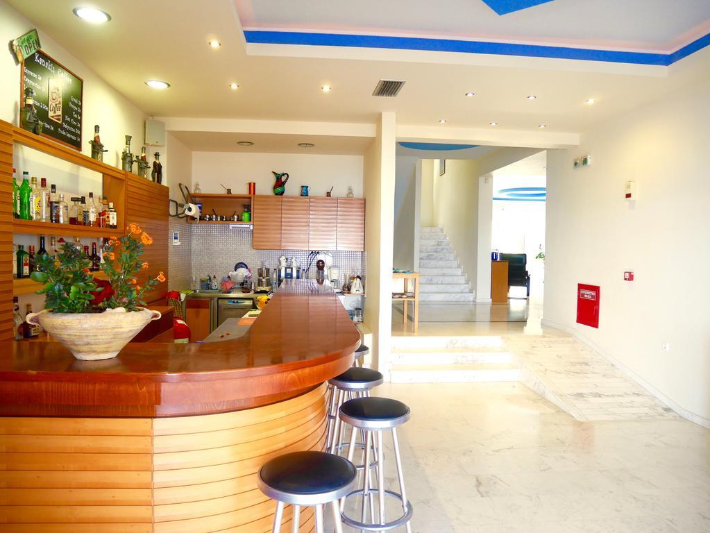 Kanakis Blue Beach Apartments Petres  Exterior photo